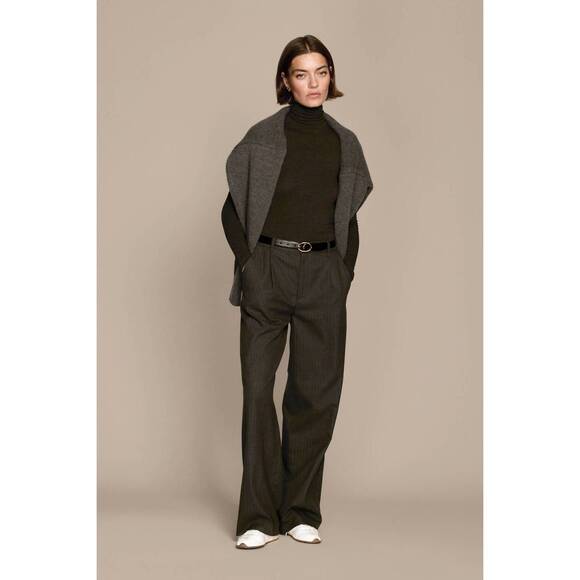 NEW SOLD OUT NYC turtleneck long sleeves top in charcoal - Picture 6 of 6